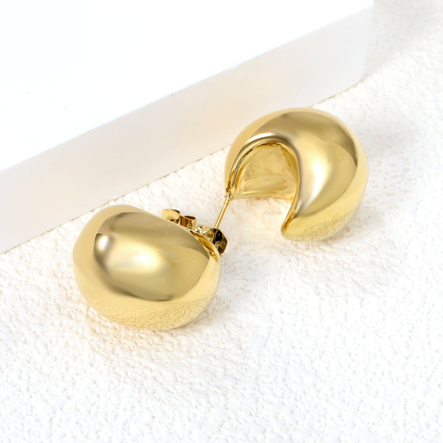 Arcadia Goldtone Studs